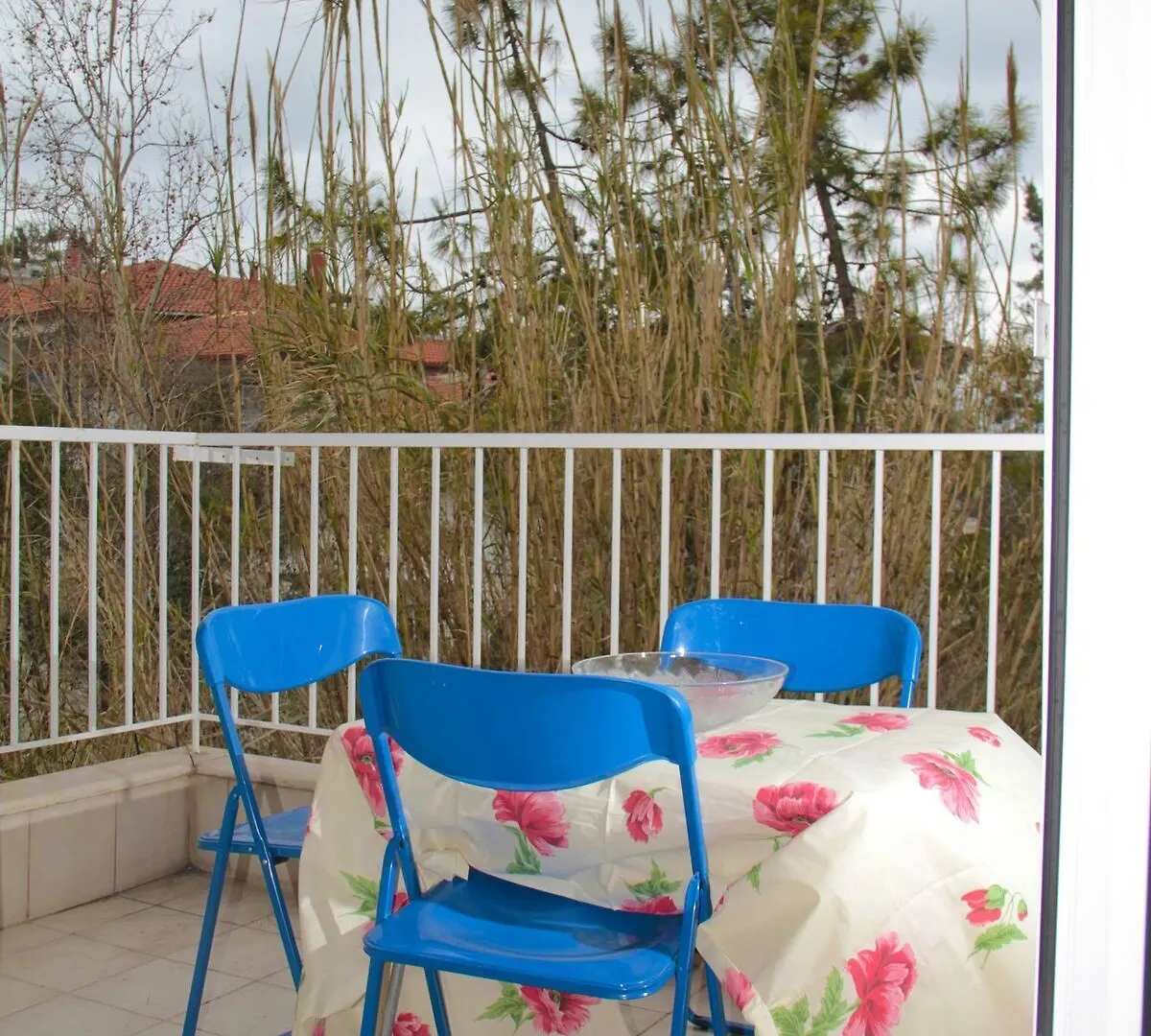 Cozy Apartment In Nea Fokaia